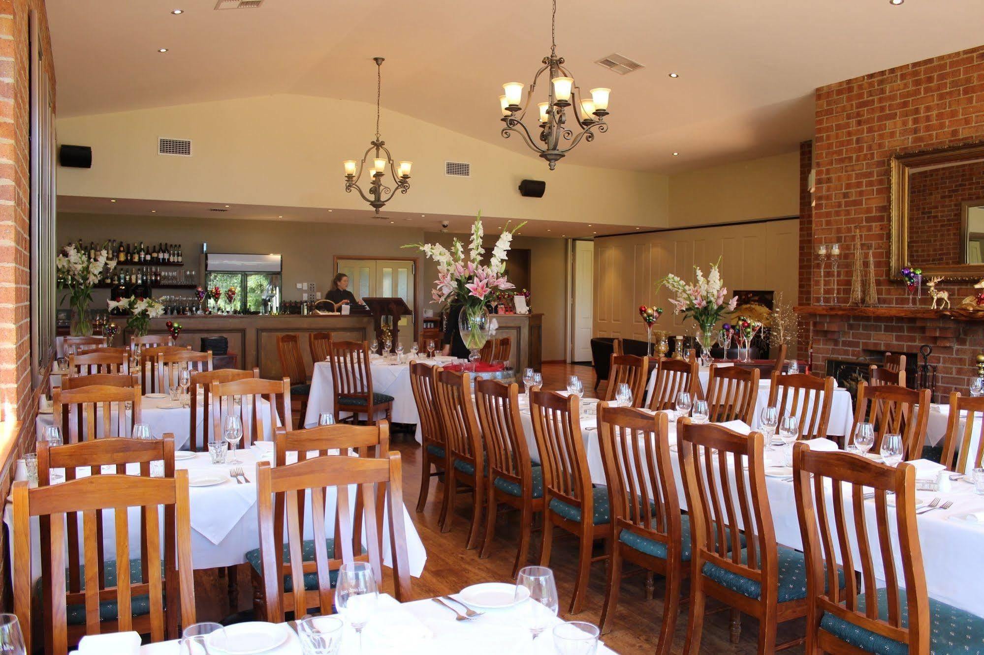Wild Cattle Creek Estate Bed and Breakfast Wandin Yallock Εξωτερικό φωτογραφία
