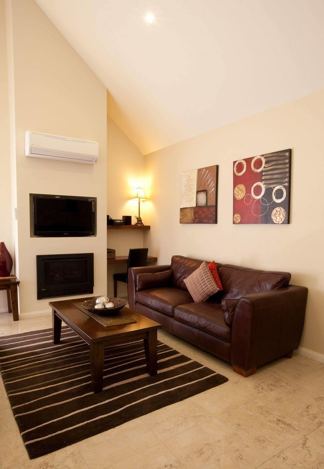 Wild Cattle Creek Estate Bed and Breakfast Wandin Yallock Εξωτερικό φωτογραφία